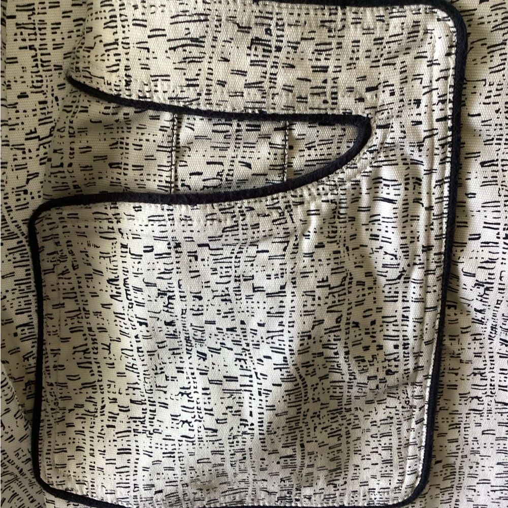 Carol Anderson long sleeve blazer/jacket. - Picture 6 of 7